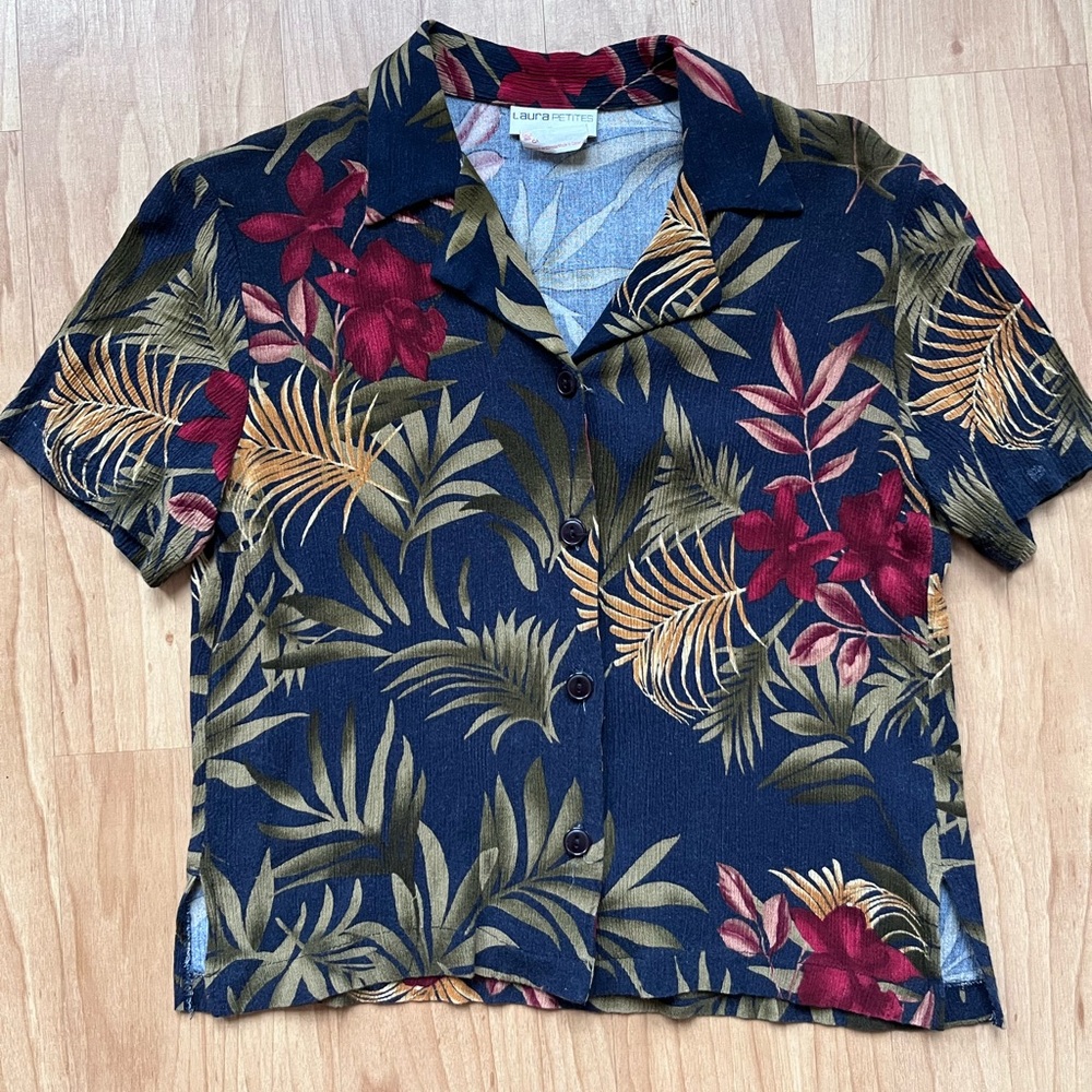Vintage Hawaiian Button Up T shirt
